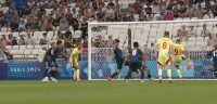 杀死比赛！鲁伊斯门前补射破门 日本国奥0-3落后西班牙