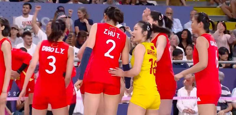 奥运女排报道：李盈莹贡献统治力表现 中国女排3-2战胜美国女排 取得开门红 
